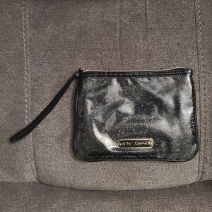 Betsey Johnson Wristlet like new 8x6